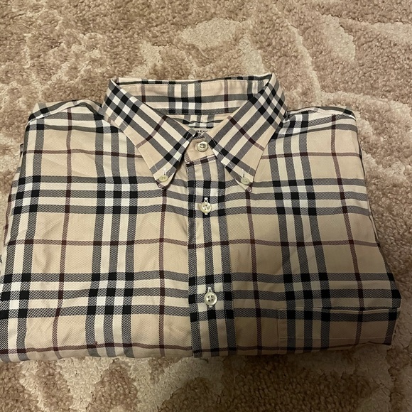Burberry button up - Picture 2 of 5